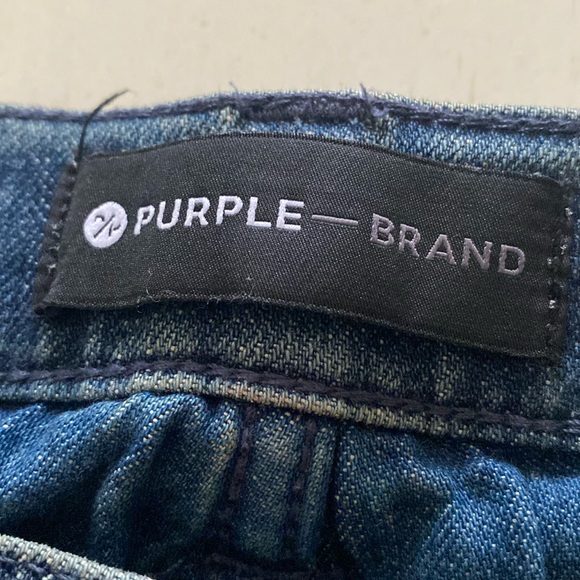 I’m selling a pair of purple jeans. Brand new,brought them out of Nordstrom. - Picture 3 of 5